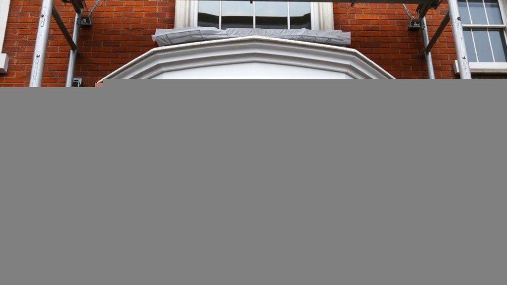 Bay Windows Caterham